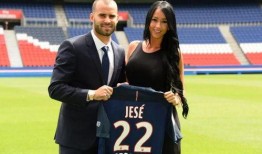 罗西遭前女友爆料婚礼视频,前女友爆料背后的真相