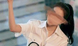 娱乐圈圈内人爆料事件,揭秘明星背后的惊人真相